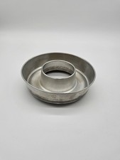Molde de gelatina Bundt de aluminio sin marca de 8,5" de ancho redondo poco profundo