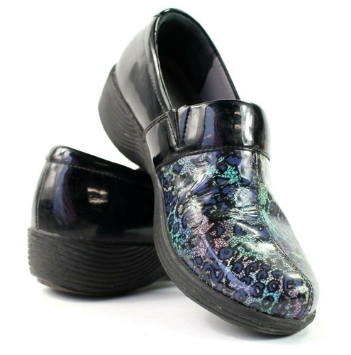 dansko leopard print clogs