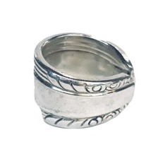 Hand Crafted Spoon Ring Silver Plated Flatware One Of A Kind 15 Grams Size 7.5
