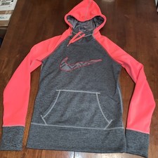 Nike Therma Fit hoodie women  s size extra small