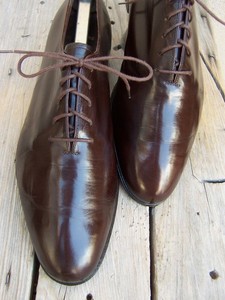 BALLY men\'s (SAVE $1100) size 9.5 EEE brown Oxford. 16718309_33005495_600.jpg main image 2