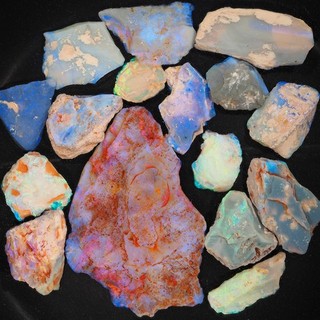VERY NICE 154ct PARCEL OF BRIGHT LIGHTNING RIDGE BLACK OPAL ROUGH 16pcs #2
