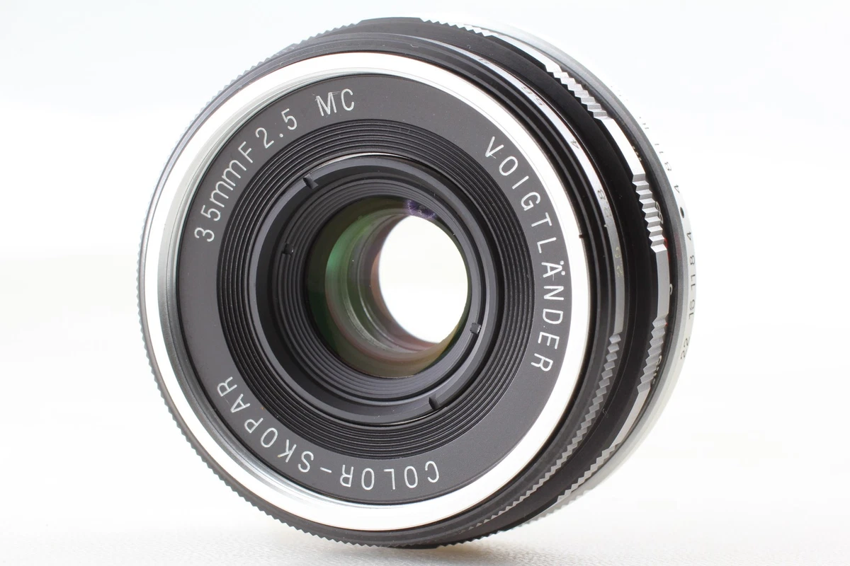 Voigtländer Camera Lenses 35mm Focal f/2.5 Maximum Aperture for