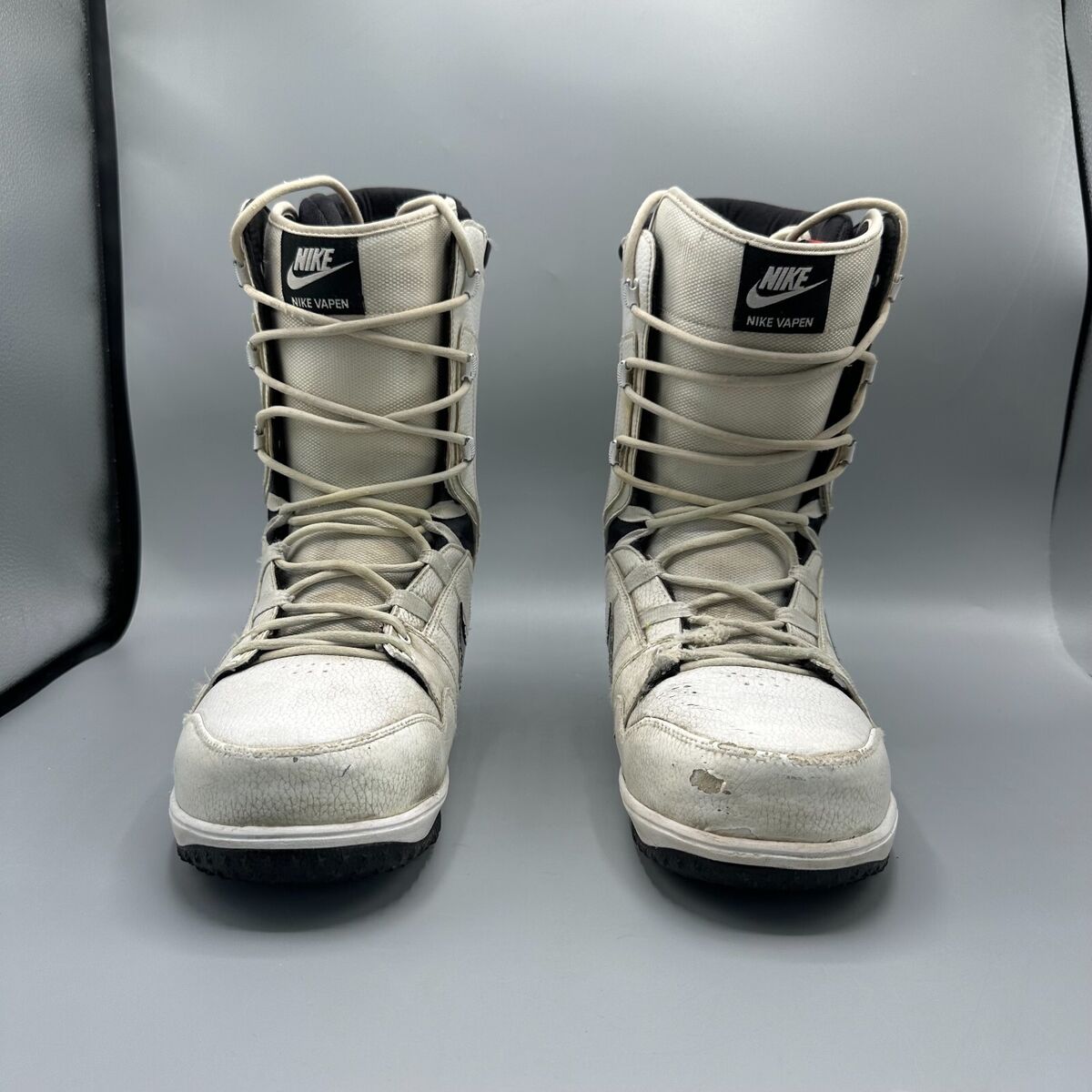 Size 13 - Nike Vapen Snowboard Boots White Black 447125-101 Size 13 - Nike Vapen Snowboard Boots White Black 447125-101