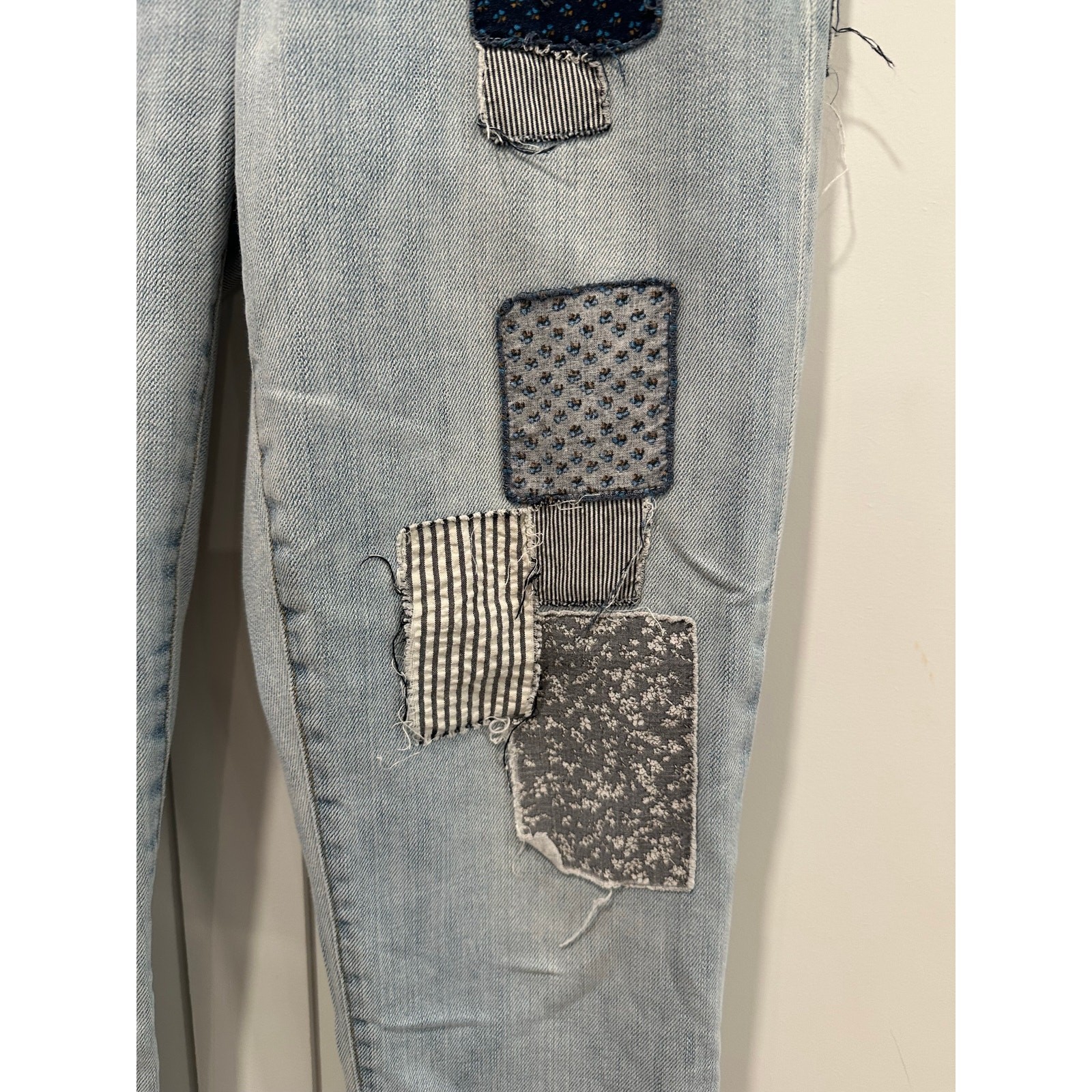 Gap Real Straight Light Wash Patchwork Vintage Lo… - image 4