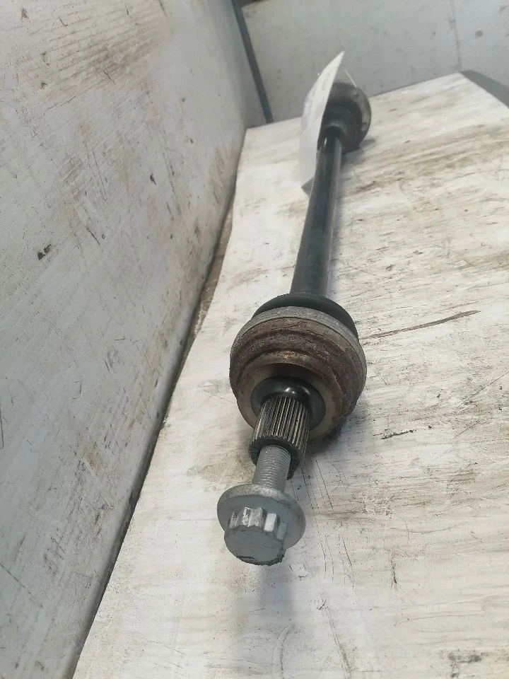 Eje trasero derecho pasajero AWD compatible con 18-23 TIGUAN 1609460 Foto 3 de 4