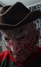 Nightmare on Elm Street Freddy Krueger Costume Set - Mask, Sweater, Glove  Hat