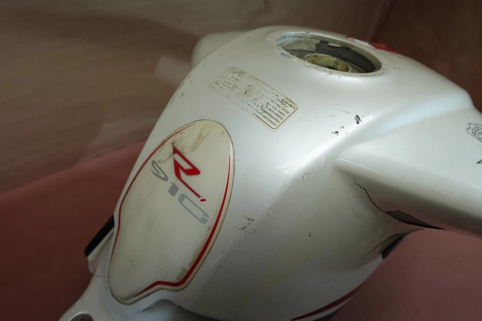 Reservatório de célula de tanque de gasolina 2008 MV AGUSTA BRUTALE - Imagem 4 de 4