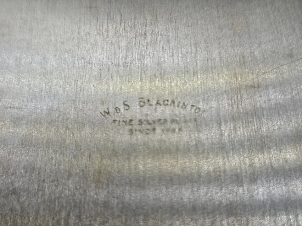 Plato de mantequilla vintage plateado con inserto de vidrio Foto 3 de 3