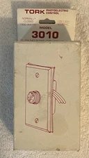 Tork 3010 Flush Mounting Photoelectric Photocontrol Switch 