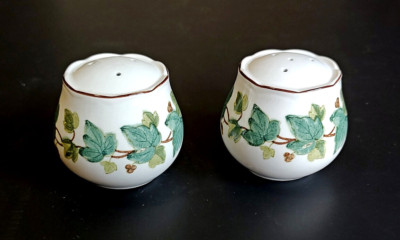 Nikko Greenwood Salt & Pepper Shaker Set Japan Unused