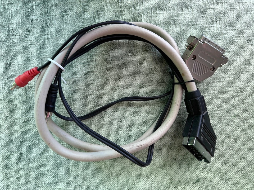 Commodore Monitor Kabel / Skart Kabel ( 1 x ), Defekt ? #08 25 - Bild 4 von 4