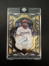 2025 Topps Transcendent James Wood Rookie Showcase On-Card Auto /25 Sealed RC