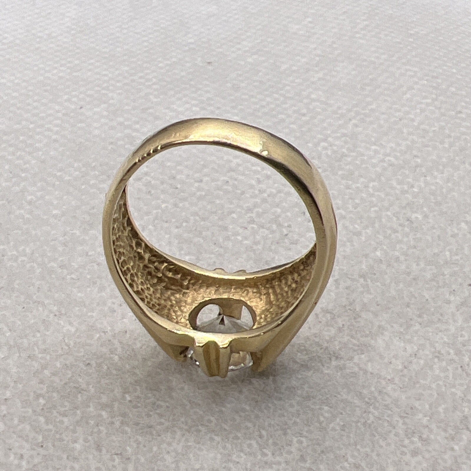 Attractive Solid 14K Yellow Gold Solitaire Round … - image 7