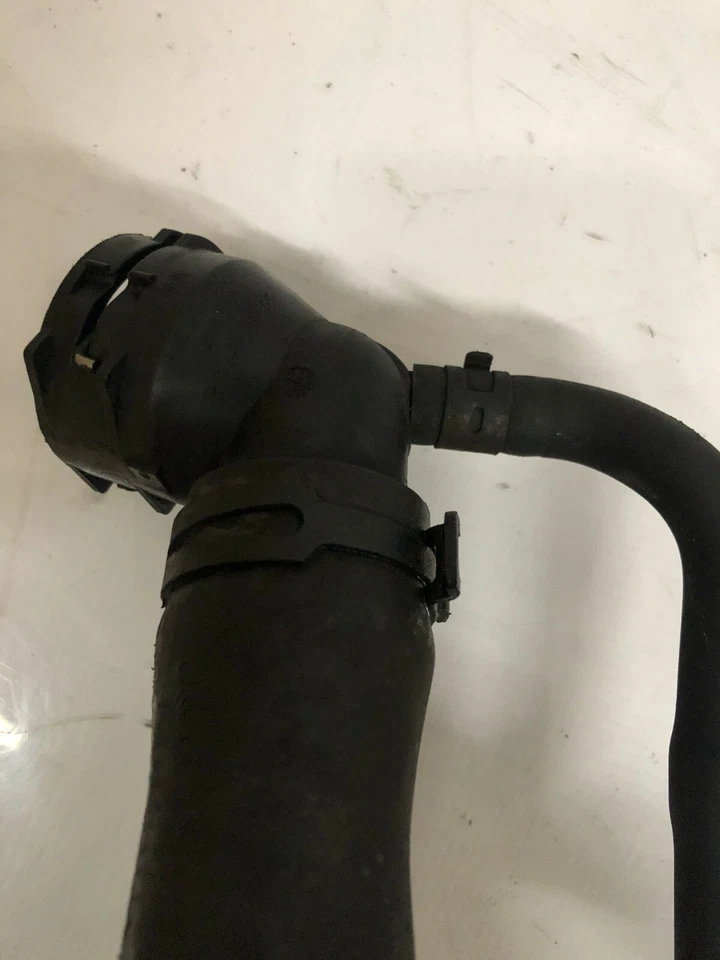  CARCASA TERMOSTATO REFRIGERANTE AGUA VOLKSWAGEN PASSAT CC 2008 - 2012 2.0 TDI Foto 4 de 4