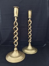 Two antique copper candles twisted leg (Dutch origin)