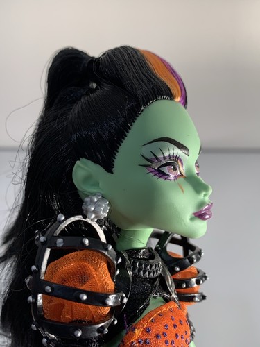 Muñeca Monster High Casta Fierce Witch 2014 Mattel - Imagen 10 de 14