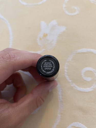 MAC Without Your Love Lipstick | Ellie Goulding - Bild 2 von 4