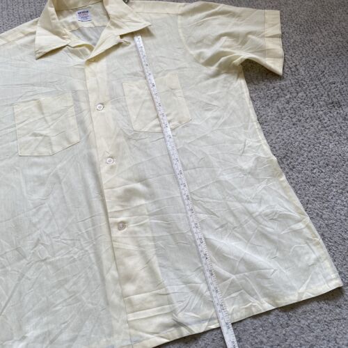 Vintage 60s Van Heusen Medium Yellow Vanopress Loop Collar Shirt Short Sleeve - Picture 7 of 7