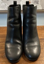 Ladies Cole Haan Ankle Boots With Wooden Heel Size 8.5