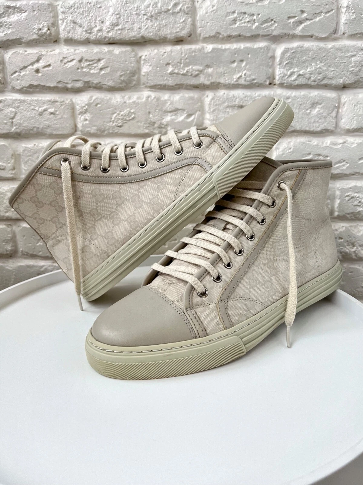 Baskets homme Gucci monogramme GG haut de gamme toile pointure 9