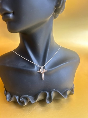 Sterling Silver 14K diamond cross pendant with 16" sterling silver 4.1 gr, TWT - Picture 2 of 3