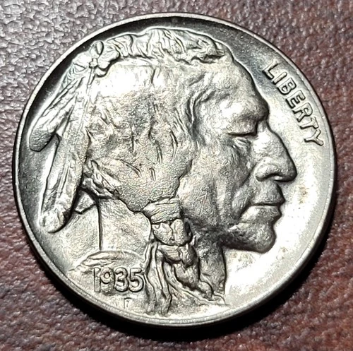 1935 Buffalo Nickel Choice Brilliant Uncirculated BU UNC & Lustrous Type Coin