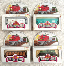 N Scale Bachmann Train Cars-Lot of 4 New in Package - Tank, Hopper, Reefer, Flat