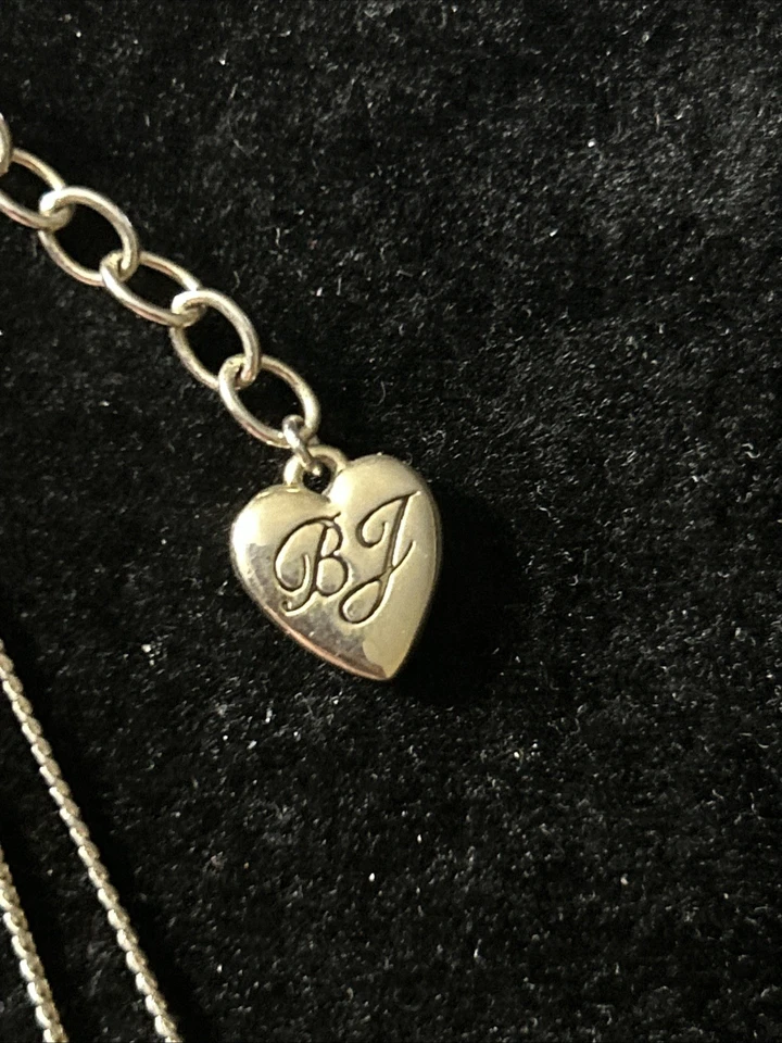 BETSEY JOHNSON Necklace Pearl Rhinestone Three Strand Gold Tone Chain Adjustable - Image 3 of 4