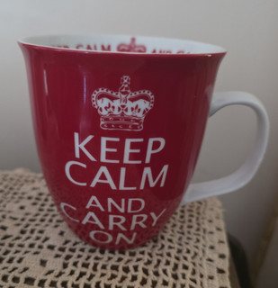 Bright Red “Keep Calm And Carry On” 14oz Coffee/Tea Mug Cup