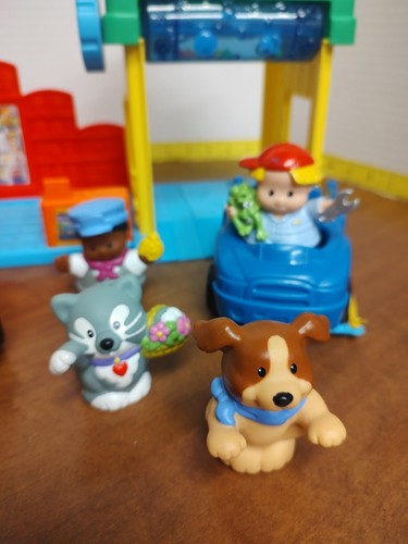 Fisher Price Road Trip Ready Garage Autowäsche Abschleppwagen Hund Katze gemischtes Set - Bild 3 von 11