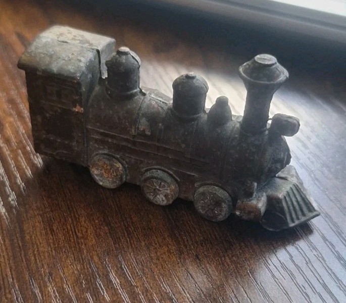 Vintage Locomotive Train Pencil Sharpener Die-Cast Metal Collectible Hong Kong
