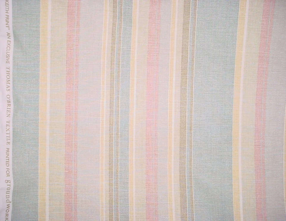 Tela de tapicería para cortinas a rayas Lee Jofa 2352-GWF Keith Print Sky 5-1/2Y Foto 2 de 4