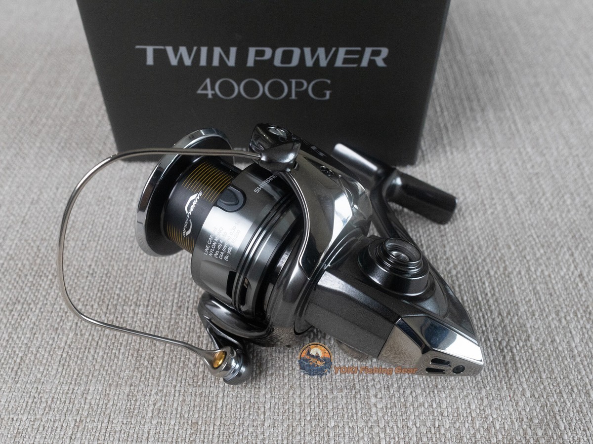 Shimano 24 Twin Power 4000PG Spinning Fishing Reel Shipping Shimano 24 Twin Power 4000PG Spinning Fishing Reel Shipping
