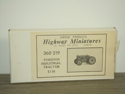 Fordson Tractor - Highway Miniatures - 1:87 - Unbuilt Kit - in Box *64400