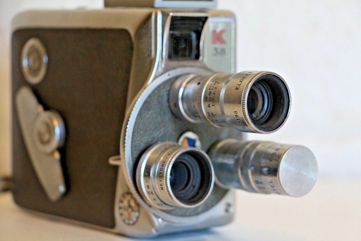 Keystone Olympic 8mmフィルムカメラ ムービー File:Vintage Keystone 8mm Movie Camera, Model K-32 Olympic