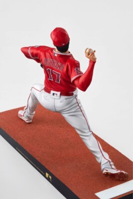 Real Perfect Shohei Ohtani Premium Figure 1/6 Pitching
