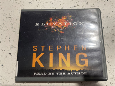 Elevation by Stephen King CD Audiobook Ex-Library 