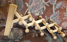 Vtg Expandable Wood Folding Hollywood Tie Rack Holds 20 Neckties