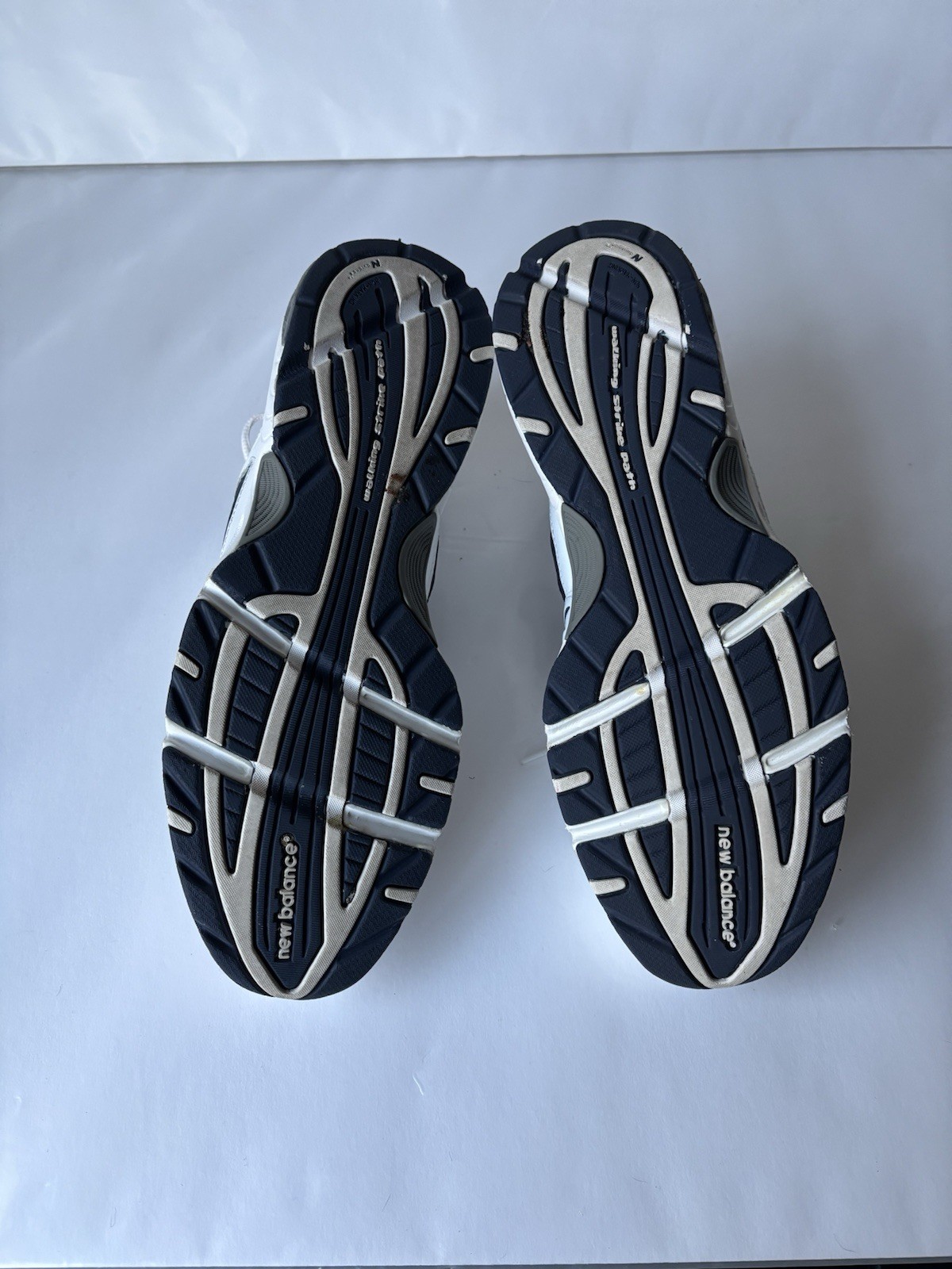 New Balance 557 MW557 Size 11 1/2 Walking Shoes White / Navy thumbnail 11