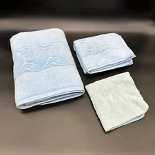 Vintage Towel Set Blue 1980s Fieldcrest USA Sculpted Seashell Towels Washcloth