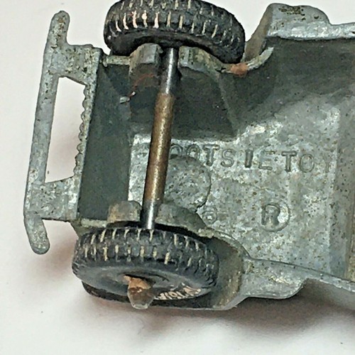 Vintage Tootsietoy Military Jeep Chicago USA Olive Green - Picture 11 of 12
