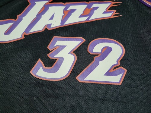Vtg Champion Karl Mailman Malone Utah Jazz #32 NBA Jersey Sz 44 Large - Picture 4 of 15