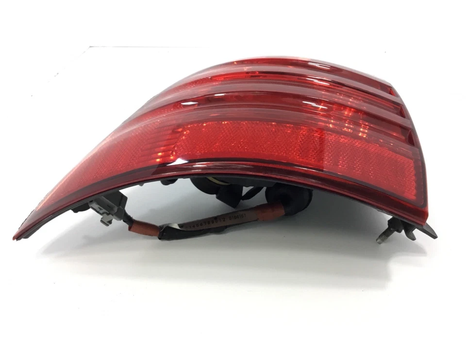 Luz trasera de freno de esquina izquierda izquierda Lincoln LS 2000-2002 lado del conductor limpia y lista Foto 4 de 4