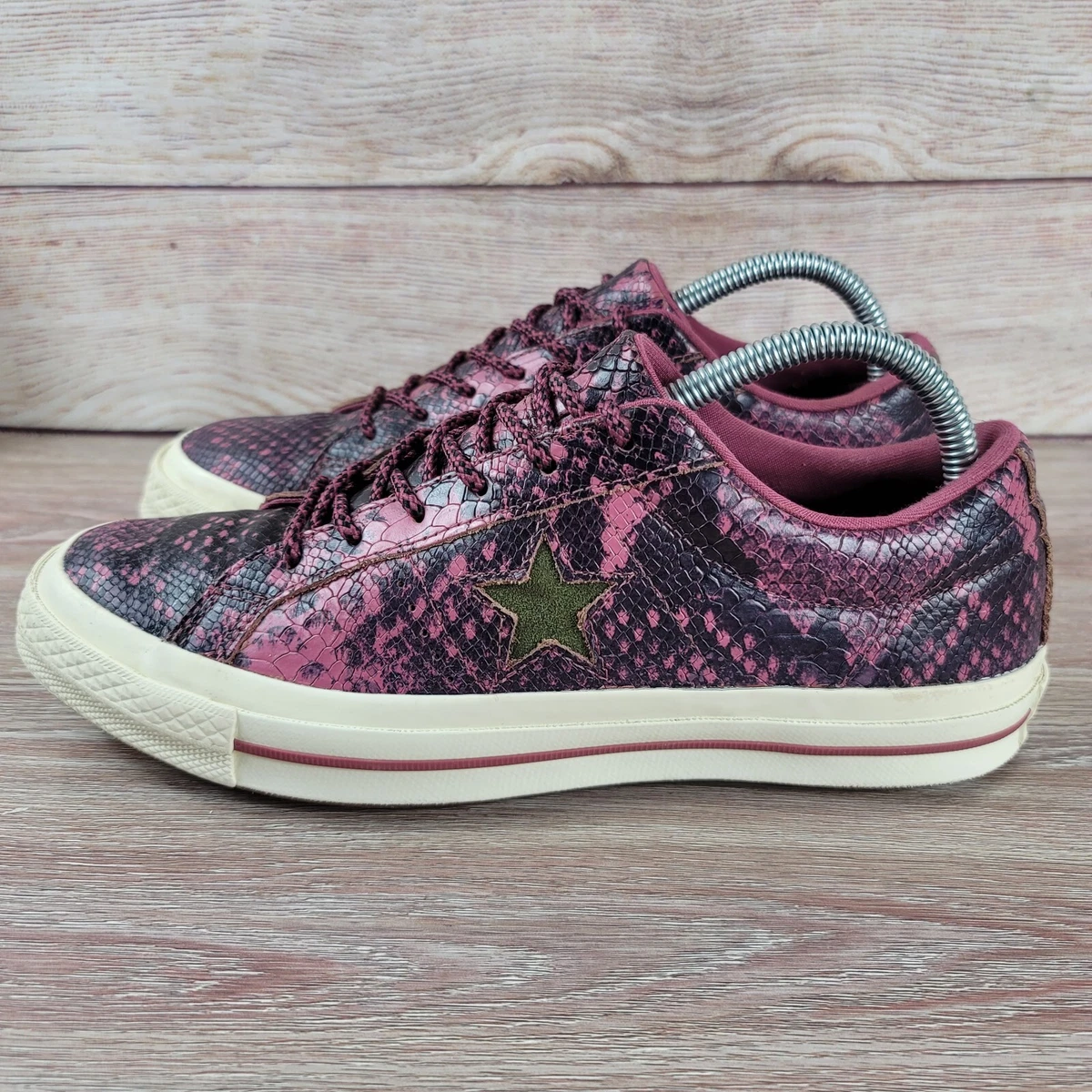 Converse snake one clearance star