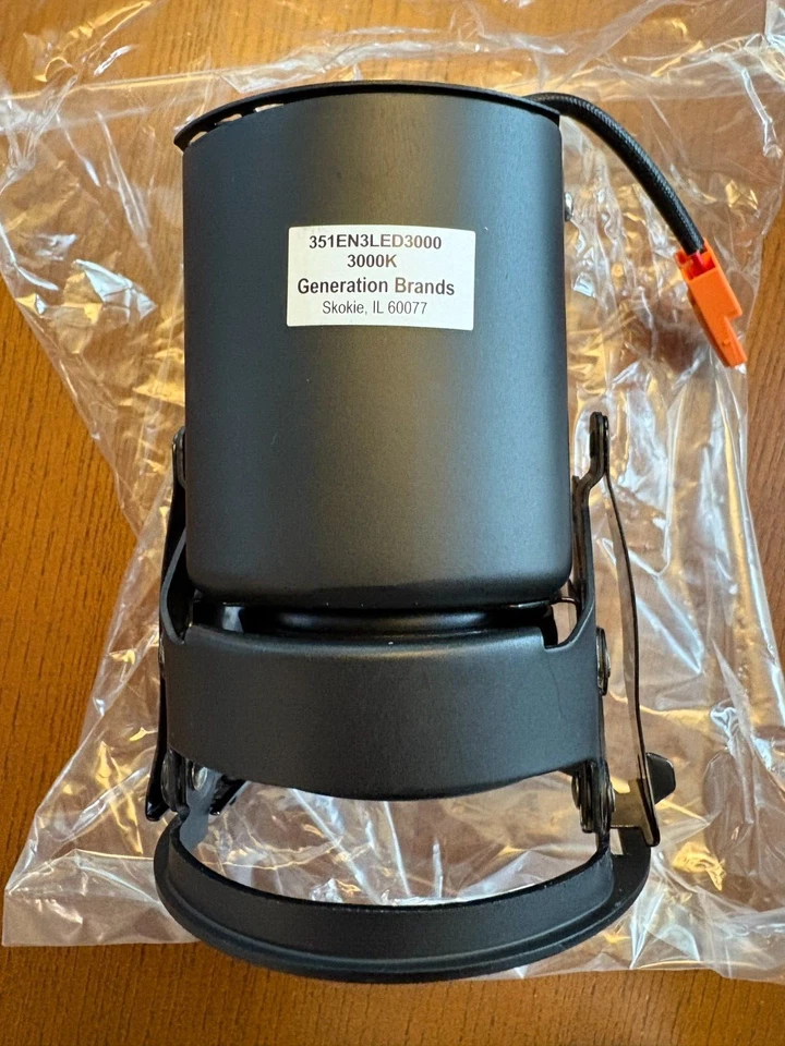 Entra by Tech Lighting LED module 3000k, all lenses included - Image 4 of 4