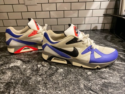 Nike Air Hoop Structure Size 11 Tennis Shoes Basketball Men s Purple & White