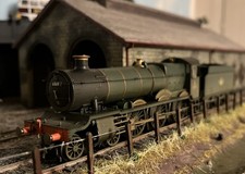 Hornby R2404 BR Green 4-6-0 6800 Grange Class - 6869 “Resolven Grange”