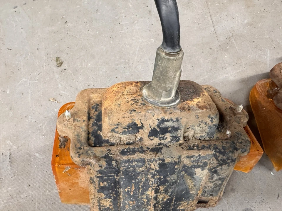 1970 Chevy Impala Belair Caprice Turn Signal Lamps Bumper Park Parking Lights OE - Image 4 of 4