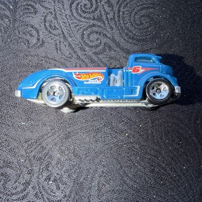 2013 Hot Wheels Mig Rig #109 Blue HW Racing HW15